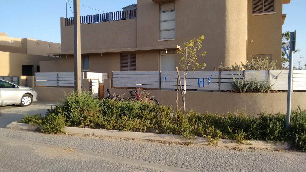 Shoshanat Hamidbar Midreshet Ben Gurion Exterior photo