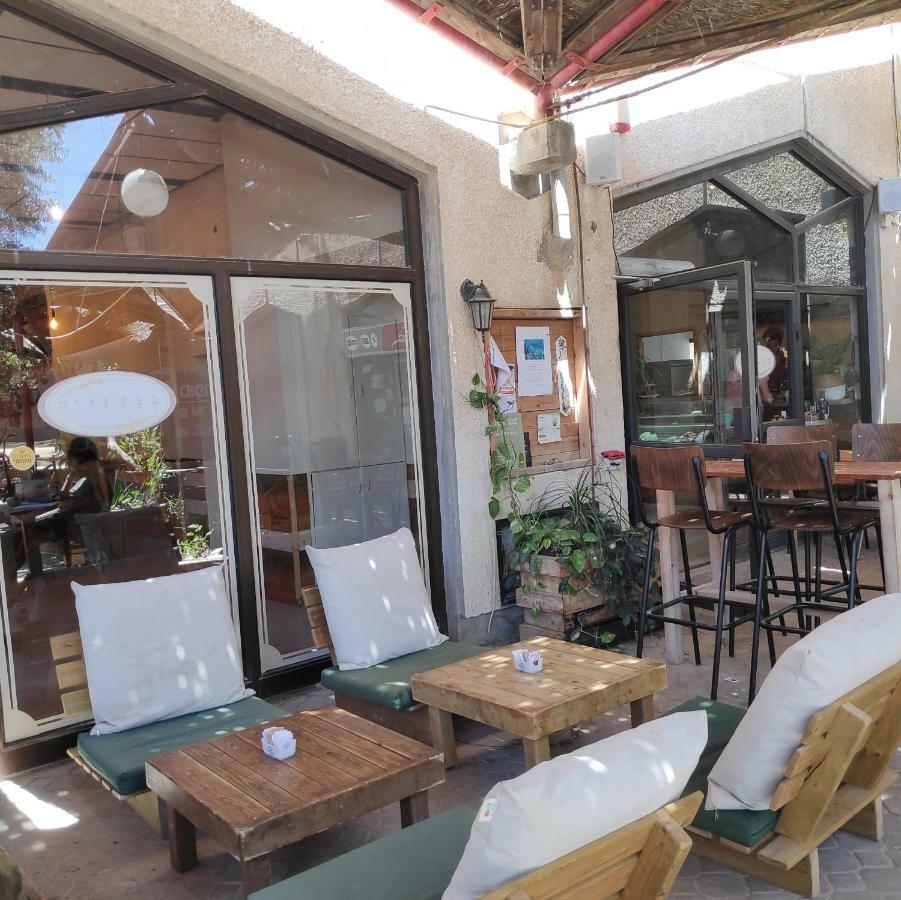 Shoshanat Hamidbar Midreshet Ben Gurion Exterior photo